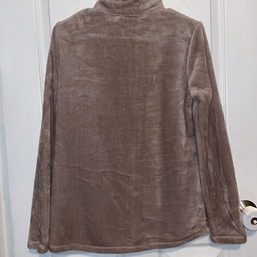 Sweater - Picture 2 of 4
